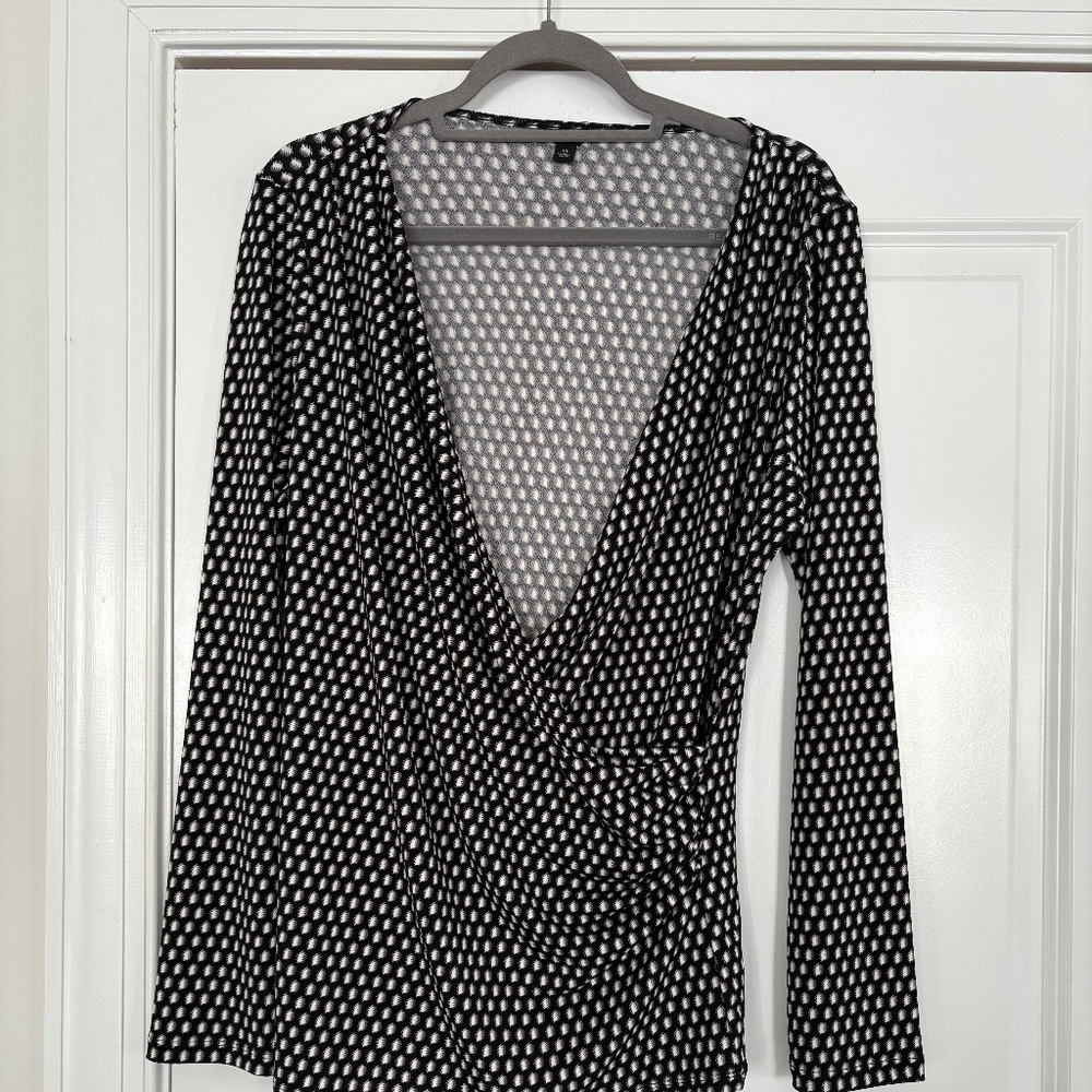 New Ann Taylor Fixed Wrap Front Long-Sleeve Top